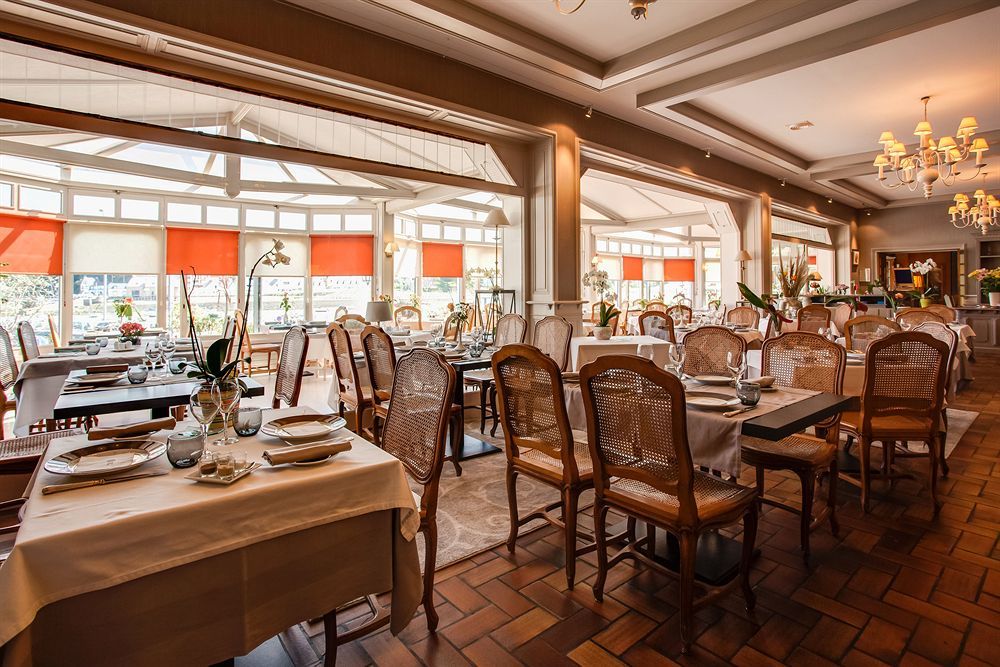 Hôtel Restaurant Le Goyen Audierne Exterior foto